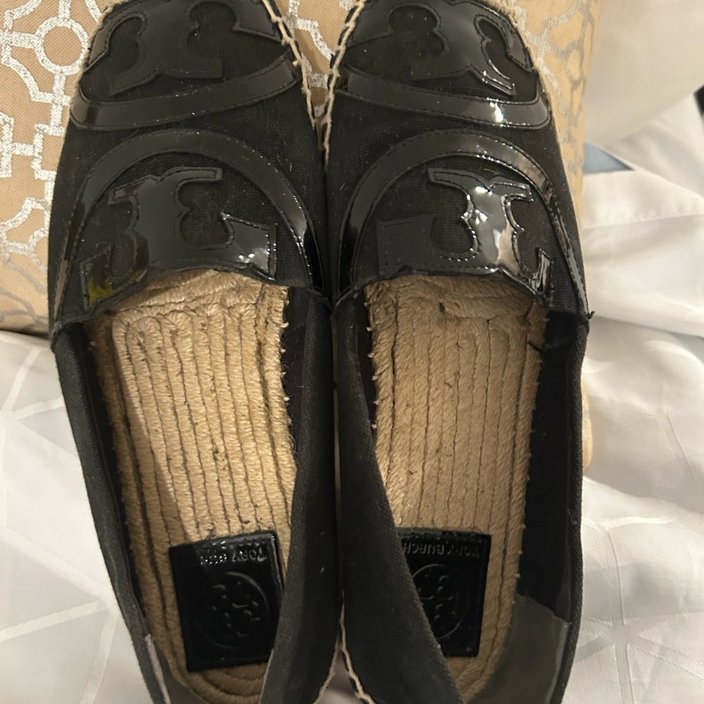 EUC Tory Burch black flats espadrilles - size 8